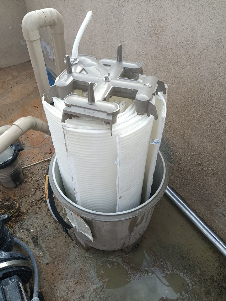 Hollywood Pools Service and Repair project